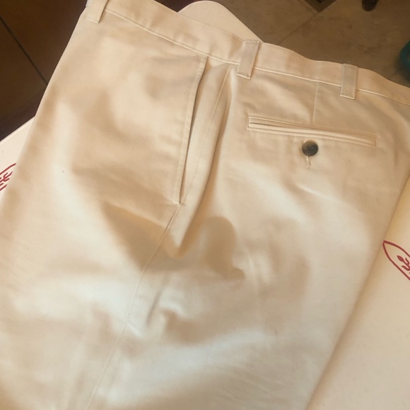 Haggar Chinos 38x32 - Picture 5 of 11